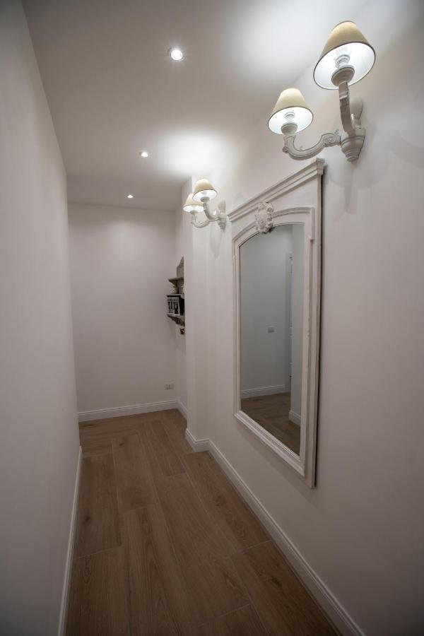 Suite Imperiale Colosseo Roma Exterior foto