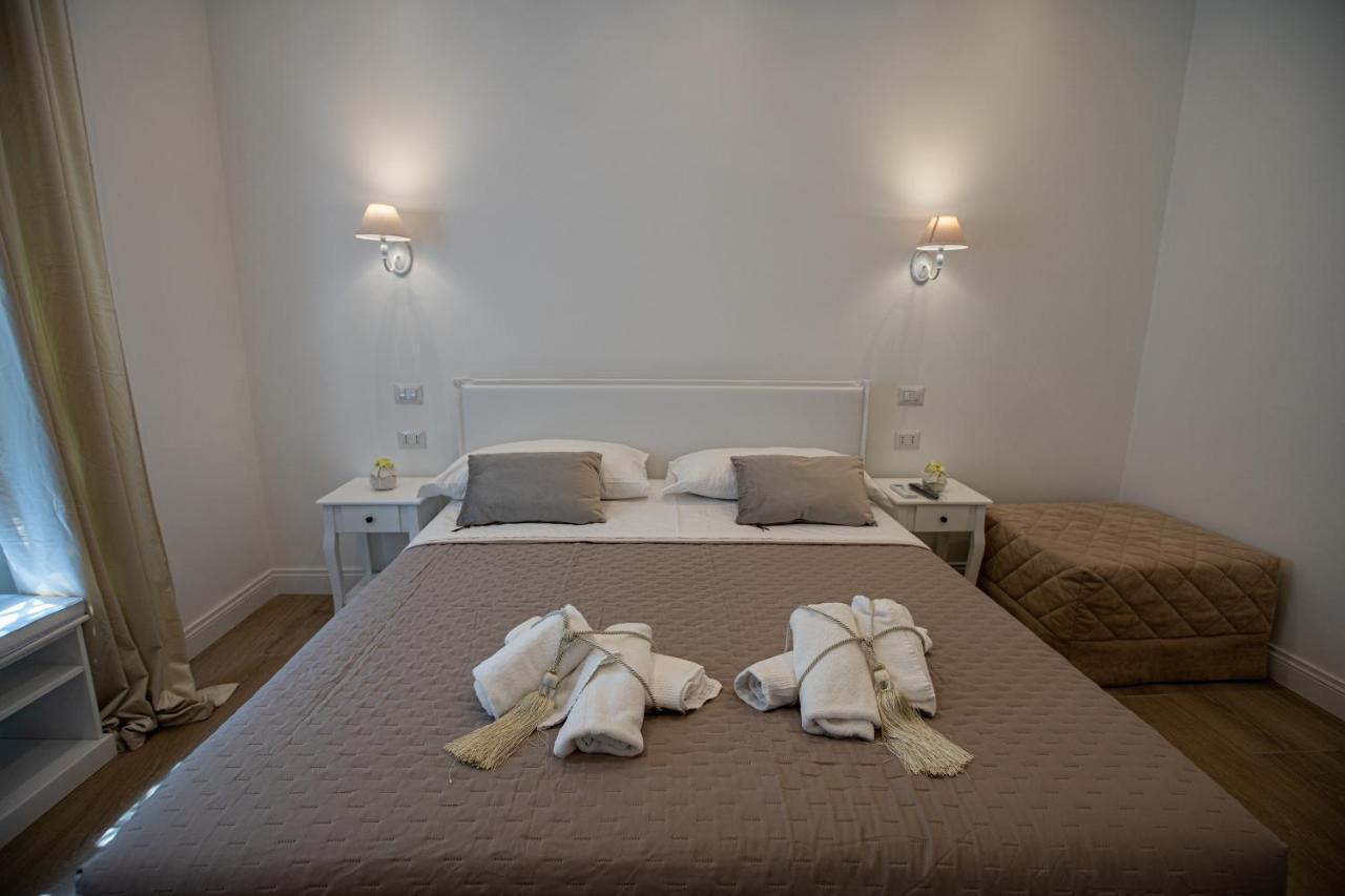 Suite Imperiale Colosseo Roma Exterior foto