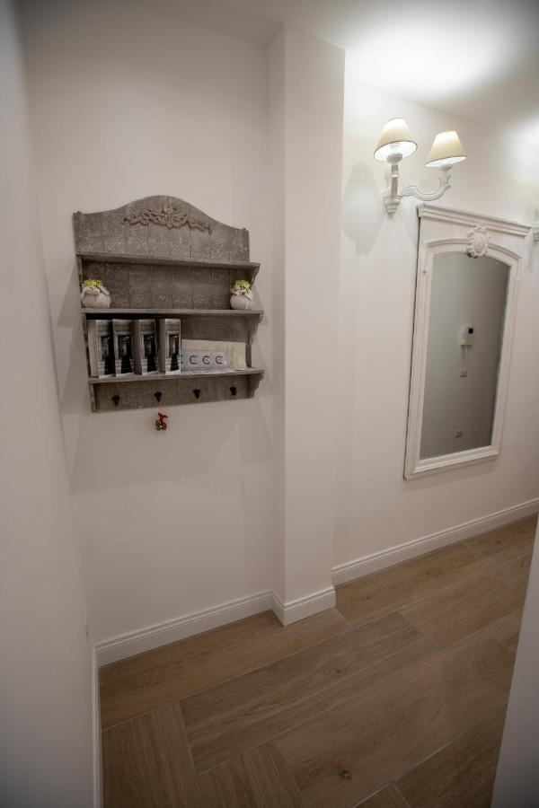 Suite Imperiale Colosseo Roma Exterior foto