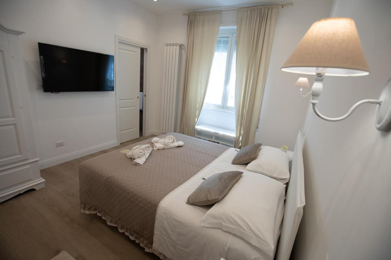 Suite Imperiale Colosseo Roma Exterior foto